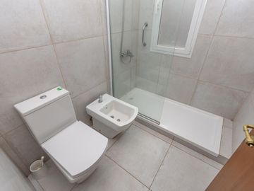 Casa en venta en Martinez de Libertador al Rio, de excelente calidad.