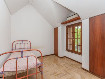 Casa en venta en Martinez de Libertador al Rio, de excelente calidad.