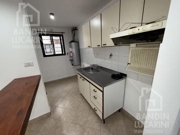 Departamento en Berazategui en Venta 3 AMB con cochera oportunidad