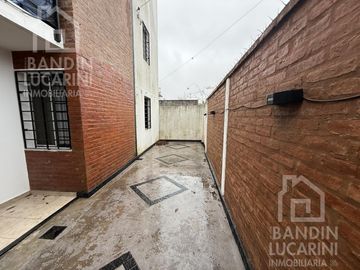 Departamento en Berazategui en Venta 3 AMB con cochera oportunidad