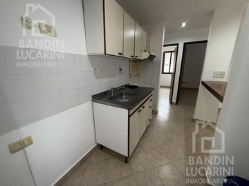 Departamento en Berazategui en Venta 3 AMB con cochera oportunidad