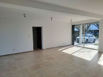 Venta, Casa, Nordelta, Barrio Los Lagos, Amplia, Piscina, Playroom, Financiación