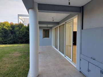 Venta, Casa, Nordelta, Barrio Los Lagos, Amplia, Piscina, Playroom, Financiación