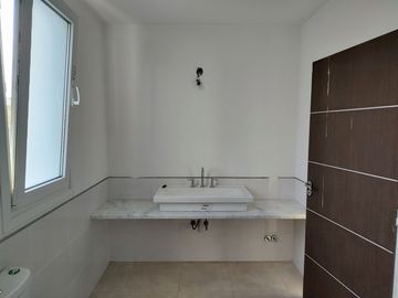 Venta, Casa, Nordelta, Barrio Los Lagos, Amplia, Piscina, Playroom, Financiación