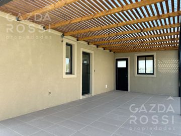 Excelente casa en San Simon