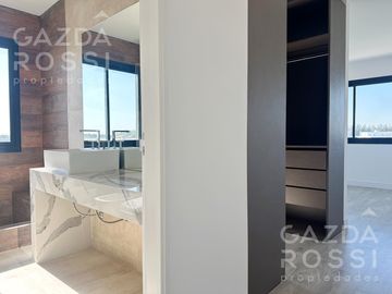 Excelente casa en San Simon