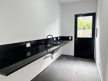 Casa en venta, pileta, Barrio Cerrado, Escobar