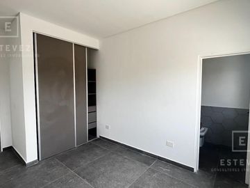 Casa en venta, pileta, Barrio Cerrado, Escobar
