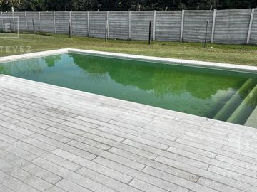 Casa en venta, pileta, Barrio Cerrado, Escobar