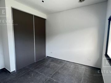 Casa en venta, pileta, Barrio Cerrado, Escobar