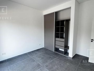 Casa en venta, pileta, Barrio Cerrado, Escobar