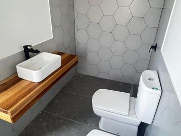 Casa en venta, pileta, Barrio Cerrado, Escobar