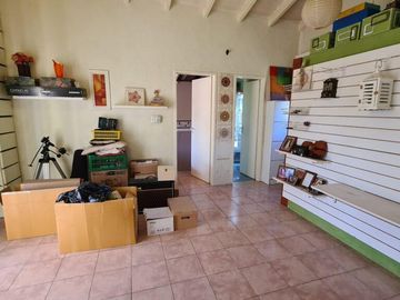 Casa en venta en Malvinas Argentinas, Tortuguitas - 4 Ambientes