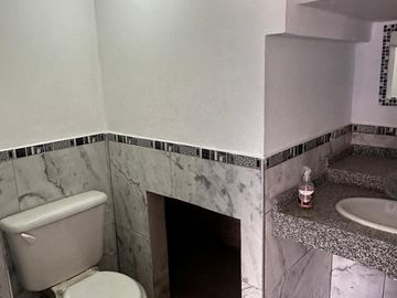Excelente Duplex en la calle  Racedo esquina Azurduy