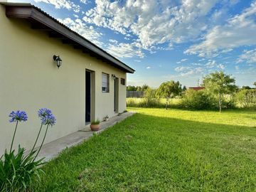 Venta Casa quinta con piscina, 1 habitación   dependencia Barrio Del Carmen - Lobos