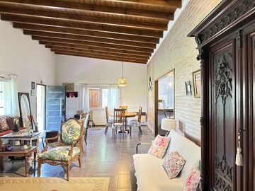 Venta Casa quinta con piscina, 1 habitación   dependencia Barrio Del Carmen - Lobos