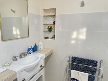 Venta Casa quinta con piscina, 1 habitación   dependencia Barrio Del Carmen - Lobos