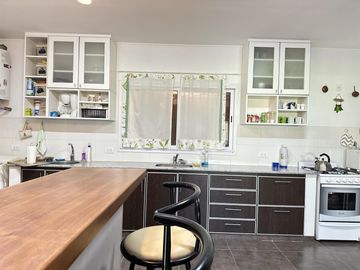 Venta Casa quinta con piscina, 1 habitación   dependencia Barrio Del Carmen - Lobos