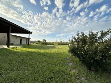 Venta Casa quinta con piscina, 1 habitación   dependencia Barrio Del Carmen - Lobos