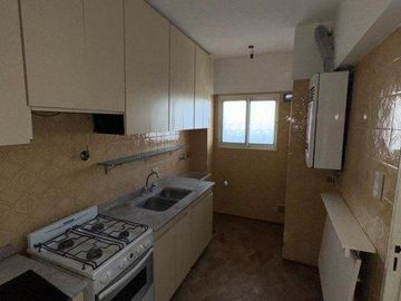 Departamento de 3 Ambientes en Pleno Centro de Monte Grande!!!!