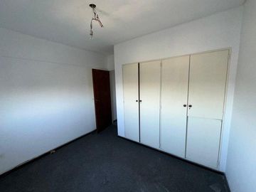 Departamento de 3 Ambientes en Pleno Centro de Monte Grande!!!!