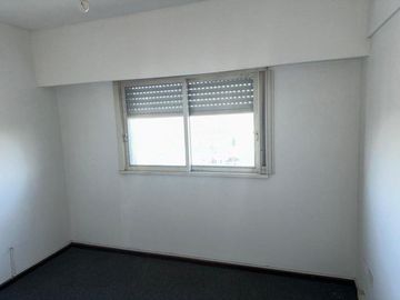 Departamento de 3 Ambientes en Pleno Centro de Monte Grande!!!!