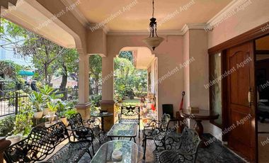 Rumah 2 lantai huk di sektor 9 bintaro tangerang selatan