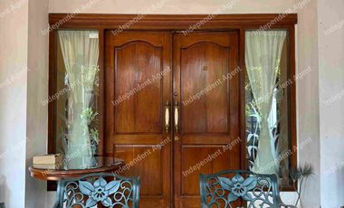 Rumah 2 lantai huk di sektor 9 bintaro tangerang selatan