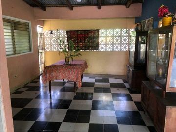 SE VENDE CASA Y TERRENO EN MONTIJO VERAGUAS