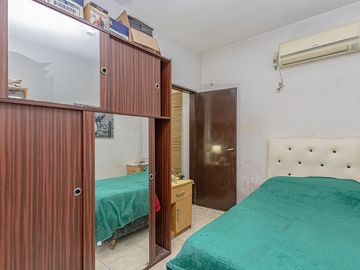 Venta Casa 5 amb jardin garage cubierto El Palomar