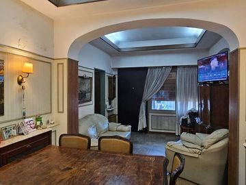 CASA EN VENTA 3 AMB CON COCHERA LOMAS DE ZAMORA