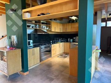 VENTA CASA 4 DORMITORIOS - CHAPELCO GOLF - SAN MARTIN DE LOS ANDES