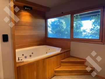 VENTA CASA 4 DORMITORIOS - CHAPELCO GOLF - SAN MARTIN DE LOS ANDES