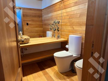 VENTA CASA 4 DORMITORIOS - CHAPELCO GOLF - SAN MARTIN DE LOS ANDES