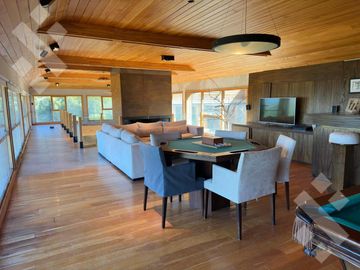 VENTA CASA 4 DORMITORIOS - CHAPELCO GOLF - SAN MARTIN DE LOS ANDES