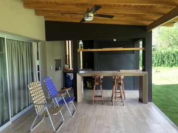 Casa en  El Potrerillo de Larreta