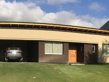 Casa en  El Potrerillo de Larreta