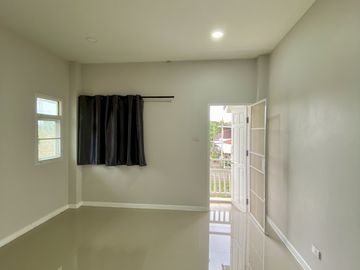 4 Bedroom House for sale in Ban Waen, Chiang Mai