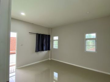 4 Bedroom House for sale in Ban Waen, Chiang Mai