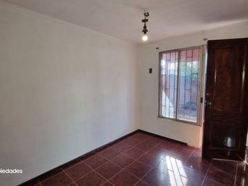 GASALI PROPIEDADES VENDE VILLA CASAS DEL HUERTO