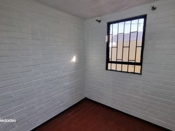 GASALI PROPIEDADES VENDE VILLA CASAS DEL HUERTO