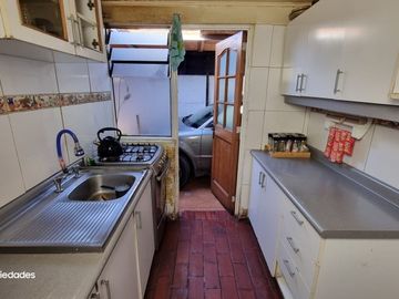 GASALI PROPIEDADES VENDE CASA EN VILLA CASAS DEL HUERTO