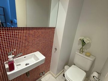 Monoambiente con cochera en venta en Belgrano