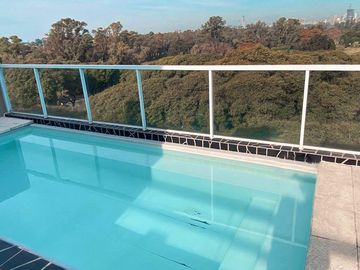 Monoambiente con cochera en venta en Belgrano