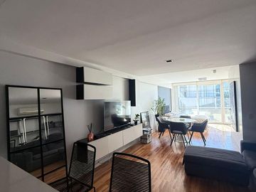Monoambiente con cochera en venta en Belgrano
