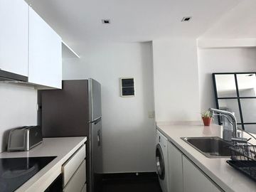 Monoambiente con cochera en venta en Belgrano