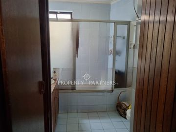 Excelente casa en consolidado condominio de la comuna