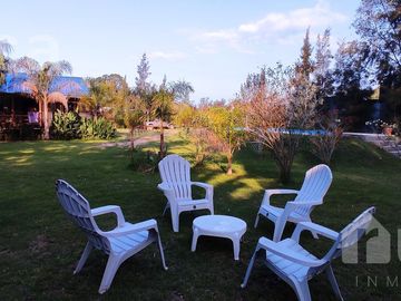 ALQ VERANO | Comoda Casa con hermoso Jardin, Pileta y Quincho
