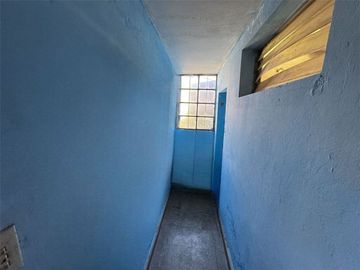 VENTA CASA 5 AMBIENTES LANUS PARA DOS FAMILIAS