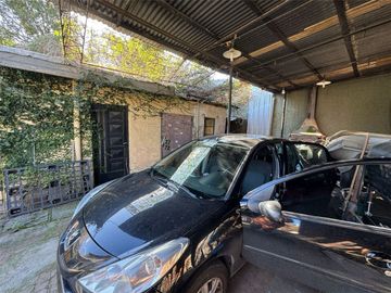VENTA CASA 5 AMBIENTES LANUS PARA DOS FAMILIAS